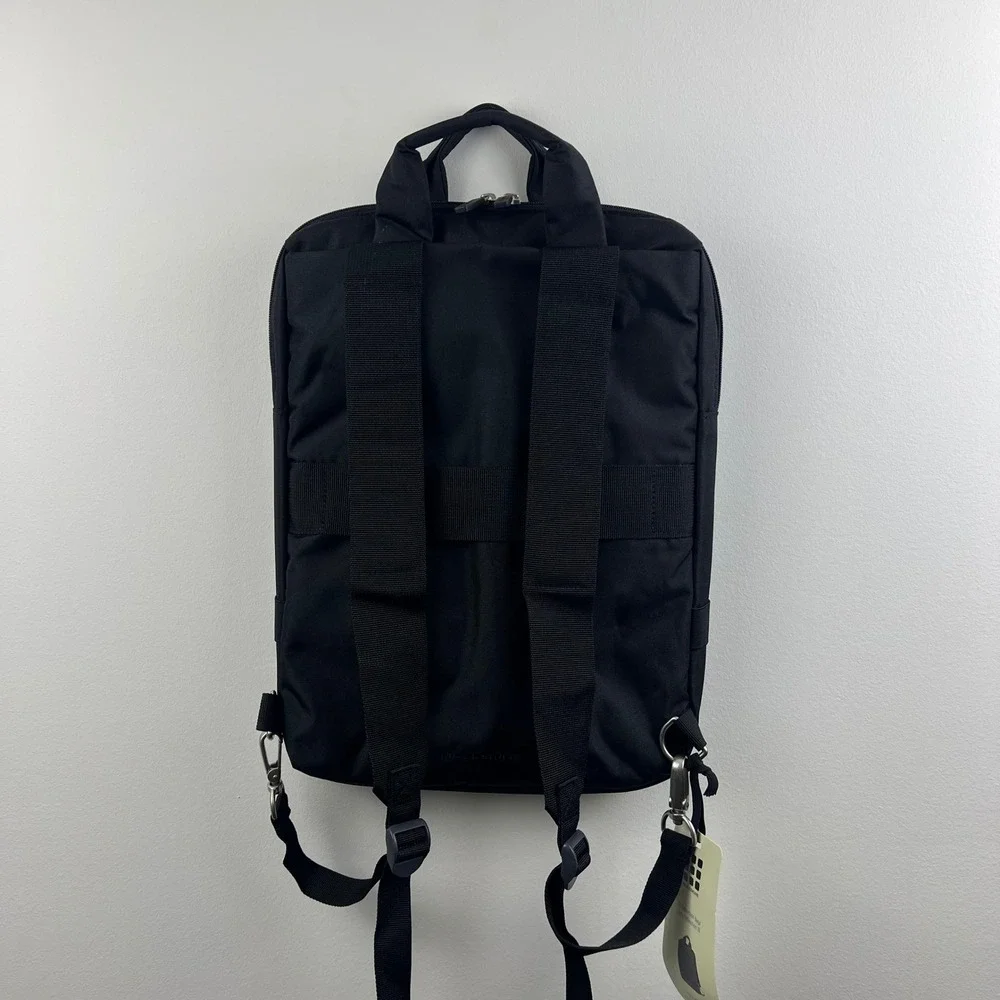 Moleskine ID Vertical Device Bag 15.4